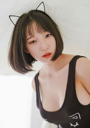 日韩亚洲制服欧美综合_日韩电影在线