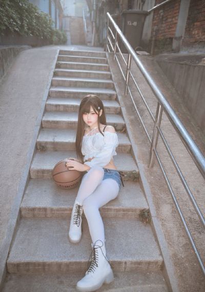 双乳奶水饱满少妇呻吟_BD完整视频观看
