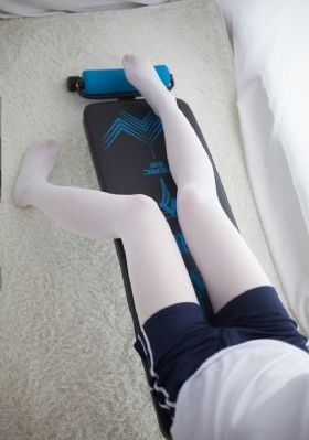 黄色AAA在线_蓝光韩国电影在线观看